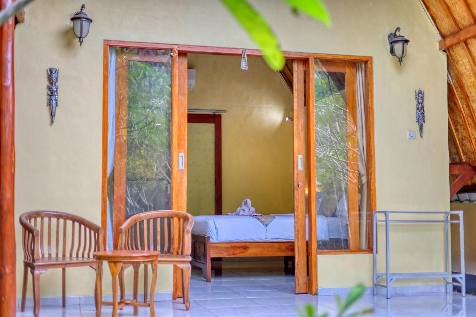 Maharga Bungalows Sakti Room photo